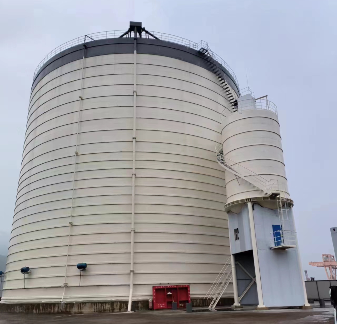 汉台10万吨水泥钢板库